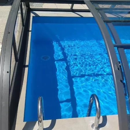 Green בית הארחה באלאטונפורד