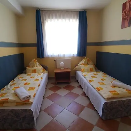 בית הארחה Green 3*