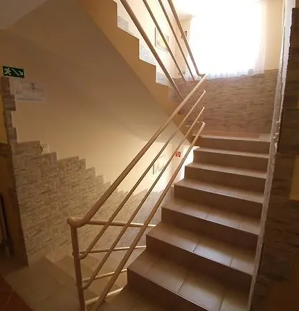 Green בית הארחה