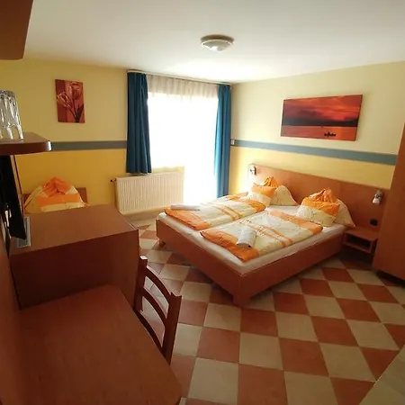 Green בית הארחה 3*