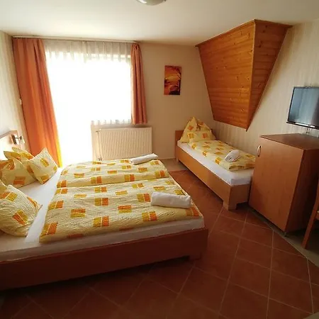 בית הארחה Green